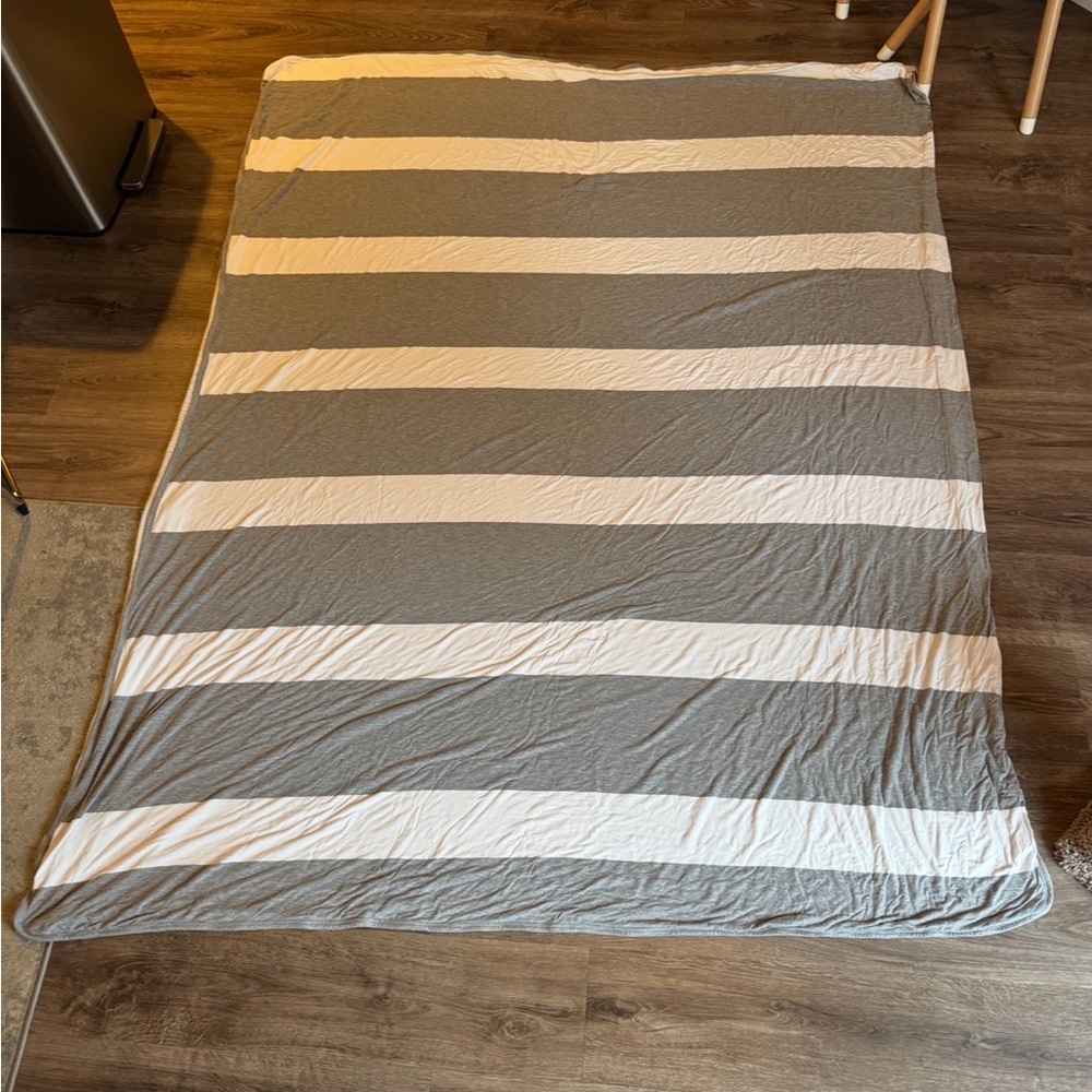 Little Sleepies Striped Gray and White oversized cloud blanket